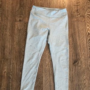 OV 3/4 Compression Leggings